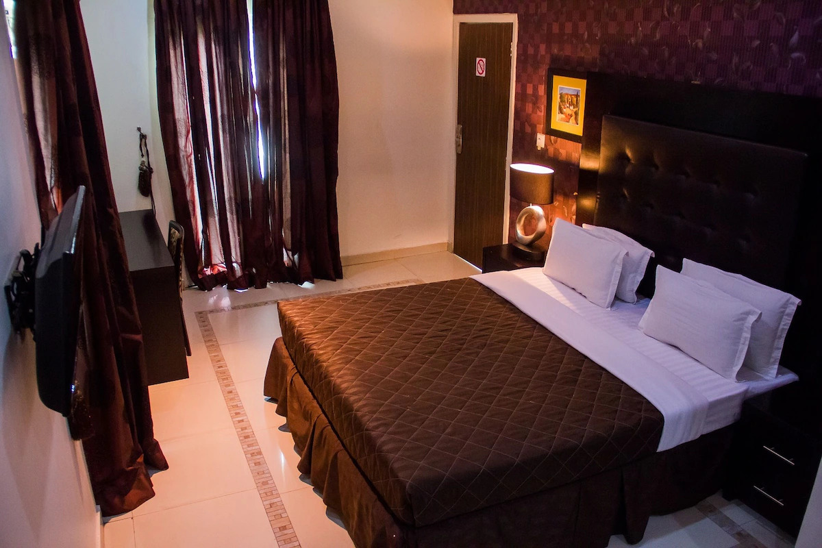 /web/uploads/116/Villa Angelia Boutique Hotel/room-photos/Deluxe room Annex 1/48ff2a99.jpg